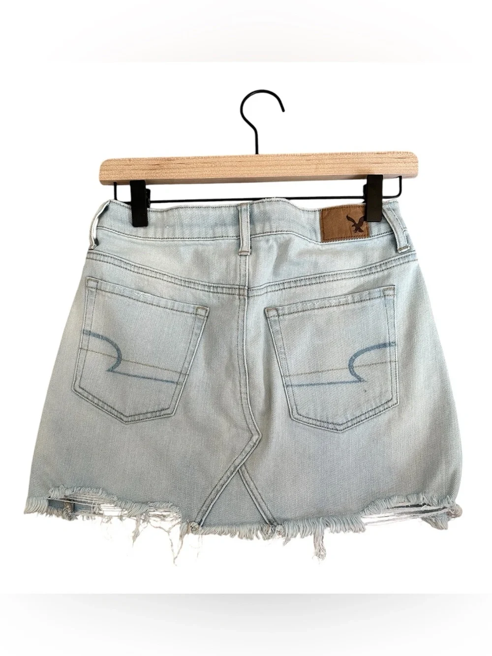 American Eagle Denim Jean Mini Skirt Light Wash Distressed Raw Hem Y2K Size 0